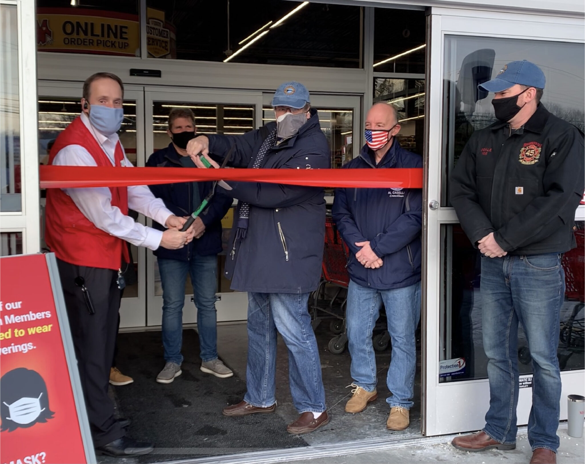 Wappinger Development and New England Retail Properties celebrate