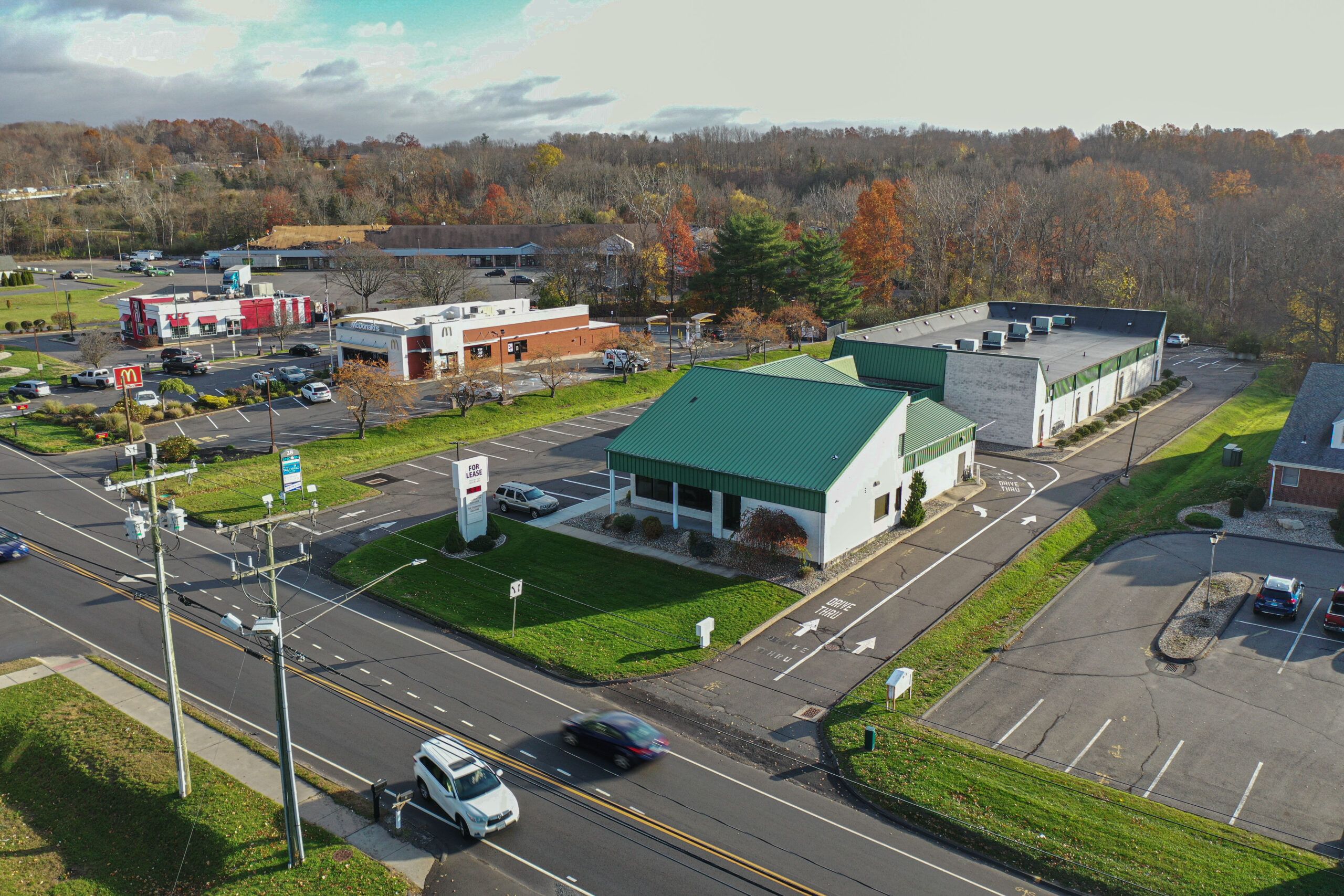 Cromwell, CT 28 Shunpike Road (Route 3) New England Retail Properties