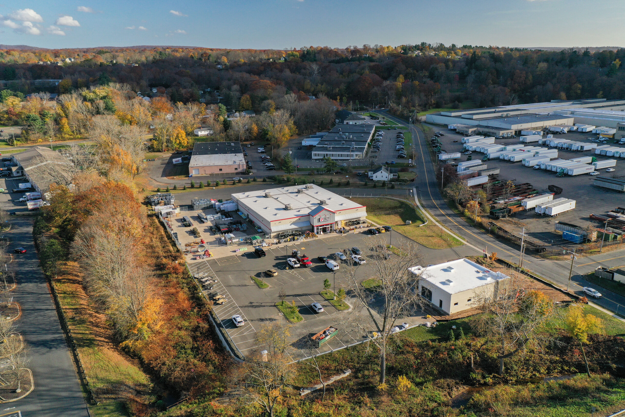 Wallingford, CT 800 North Colony Road New England Retail Properties