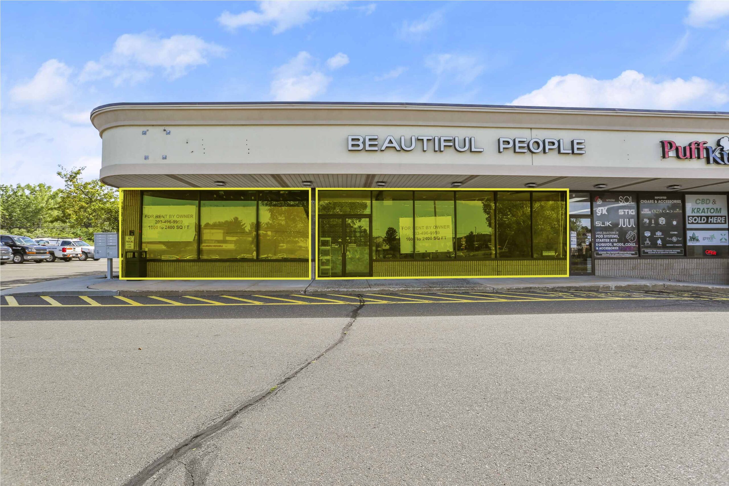 Cromwell, CT Cromwell Commons, 136 Berlin Road New England Retail